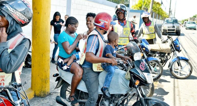 Afirman FEDOMU y Liga Municipal desconocen responsabilidad de organizar transporte de motocicletas