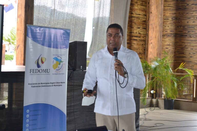 Liga Municipal Dominicana busca que ayuntamientos garanticen servicios básicos de los ciudadanos de manera igualitaria.