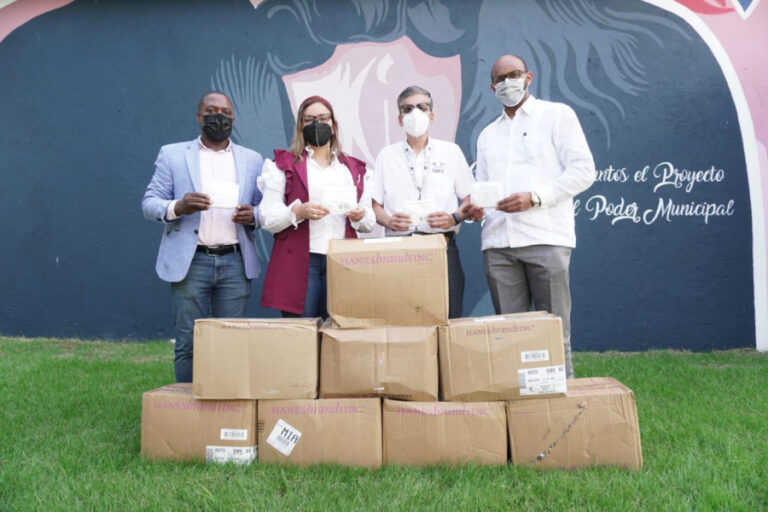 LMD recibe donación de 400 mil mascarillas del Grupo M y CODEVI