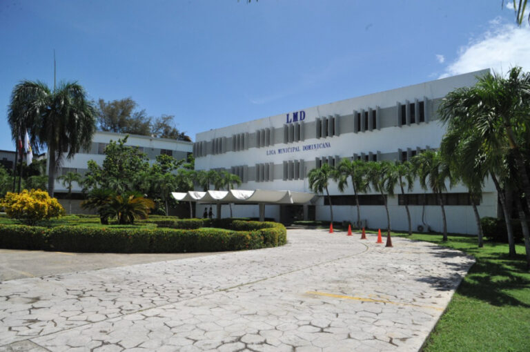 Liga Municipal Dominicana continúa pagos de indemnizaciones a empleados desvinculados