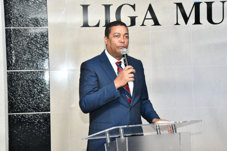Liga Municipal Dominicana valora como positiva respuesta de Consultoría Jurídica sobre regulación salario mínimo cotizable del sector municipal