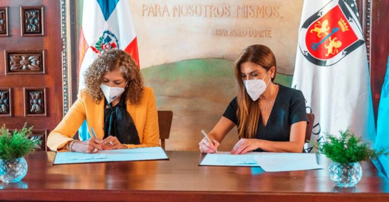 ADN y Agente de Remesas suscriben acuerdo para crear “Monumento a la Diáspora Dominicana”