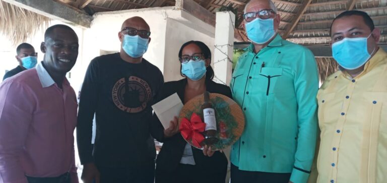 Ejecutivos de FEDODIM valoran aportes del gobierno central a municipalidad.