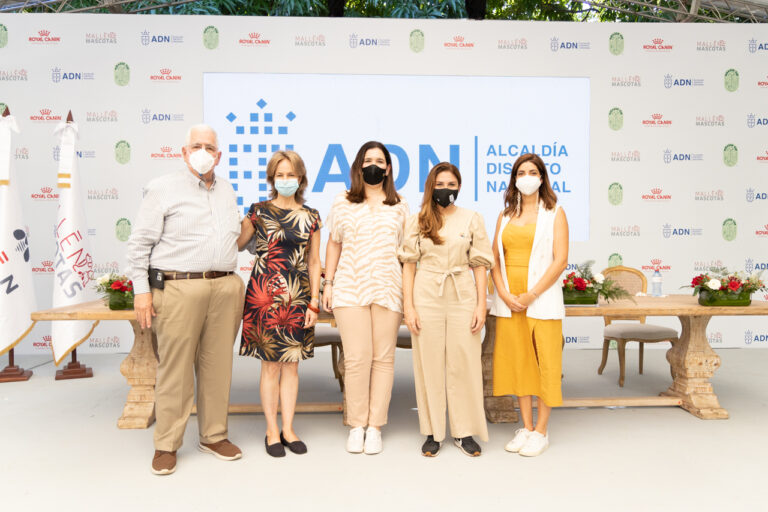Mallén Veterinaria y la Alcaldía del Distrito Nacional inauguran parque canino en Mirador Sur