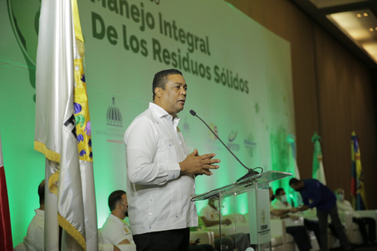 Secretario general Liga Municipal destaca lineamientos para implementación exitosa de la Ley 225-20