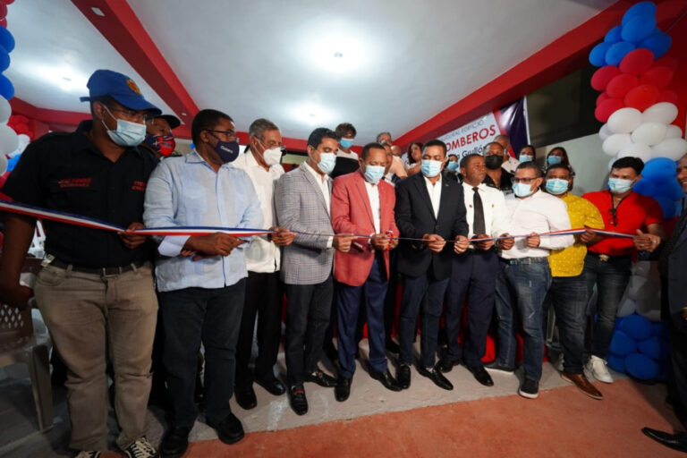 LMD y alcaldía de Guayubín inauguran moderna Estación de Bomberos