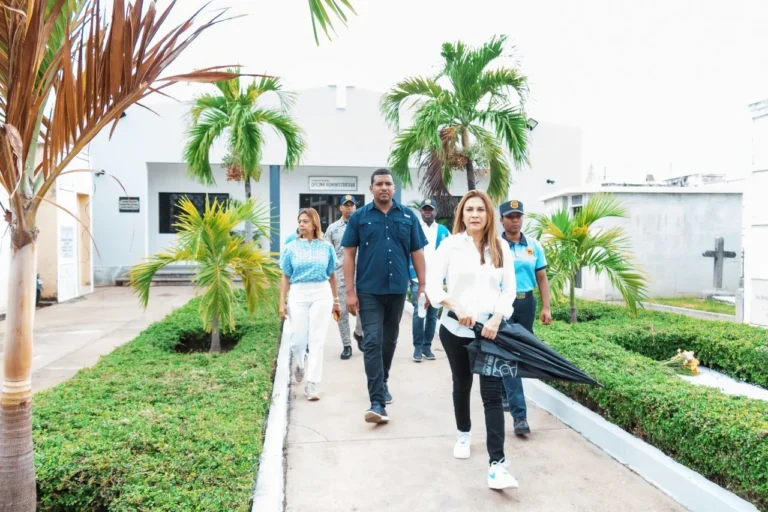 Alcaldía DN asegura cementerios de la capital están completamente remozados