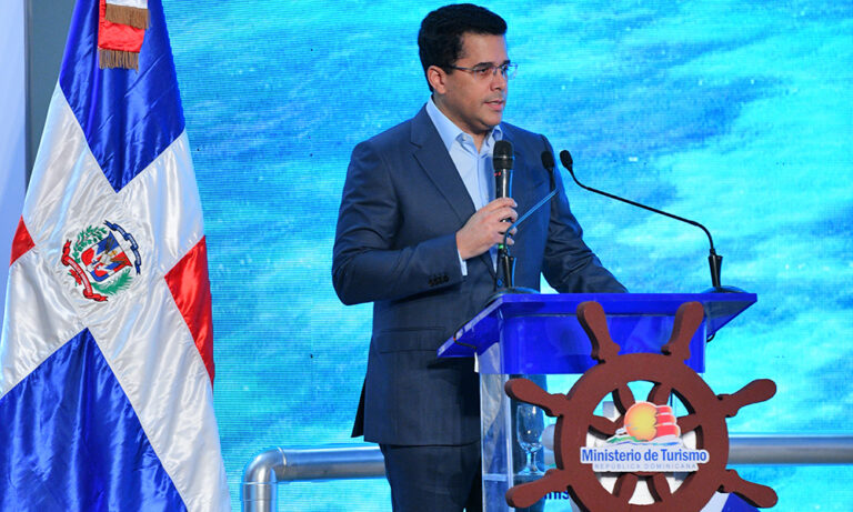 Anuncian la construcción de puerto crucero en Samaná
