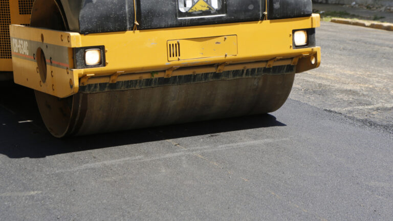 Alcaldía del Distrito, Obras Públicas, y Caasd solucionan daños viales reportados por Diario Libre