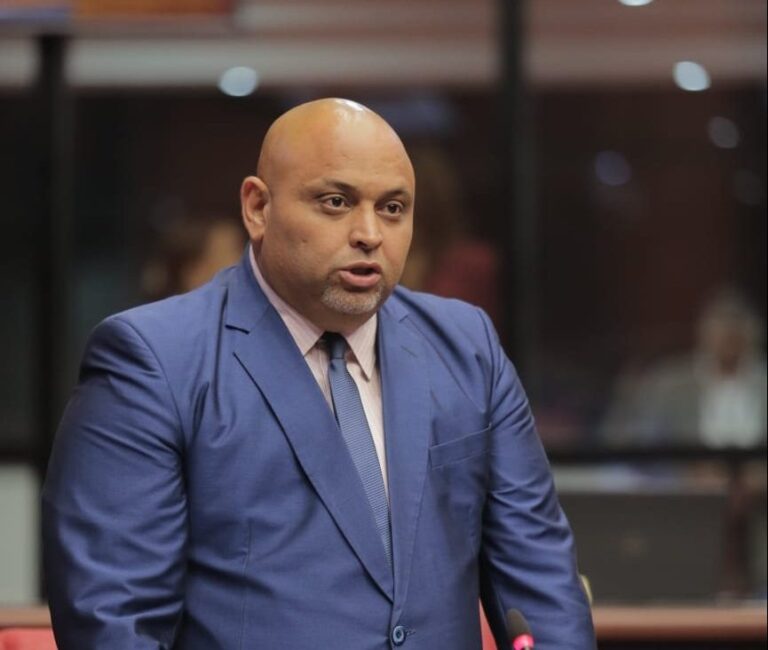 Senador por Monte Plata presenta informe de su segundo año de gestión