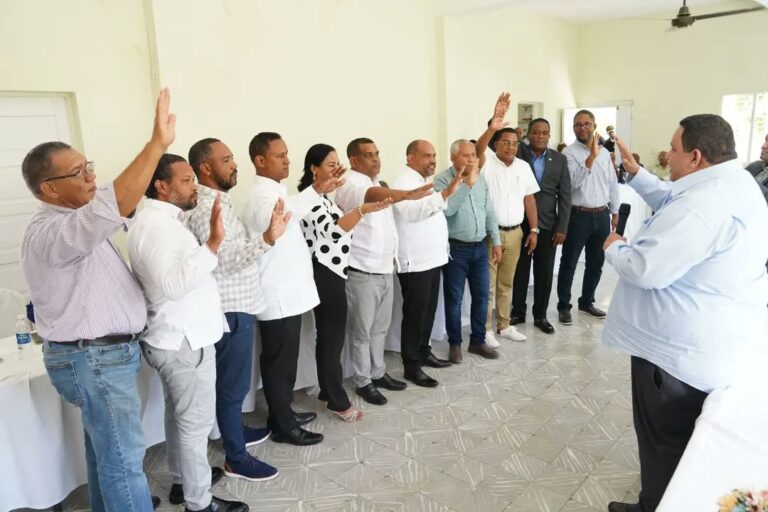 Alcalde de Postrer Ríos es designado Secretario General de asociación de municipios