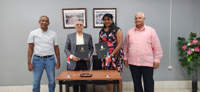 Ayuntamiento Santo Domingo Este inicia colaboración cultural con Santiago de Cuba