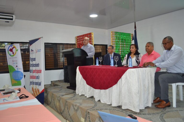 Proponen alternativas para la gestión integral de los residuos sólidos en los municipios dominicanos