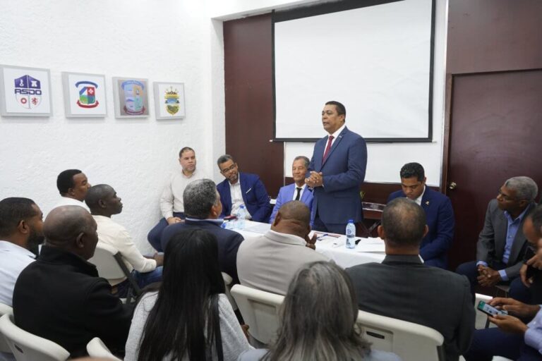 Liga Municipal socializa novedades Ley de Ordenamiento Territorial y Uso de Suelo