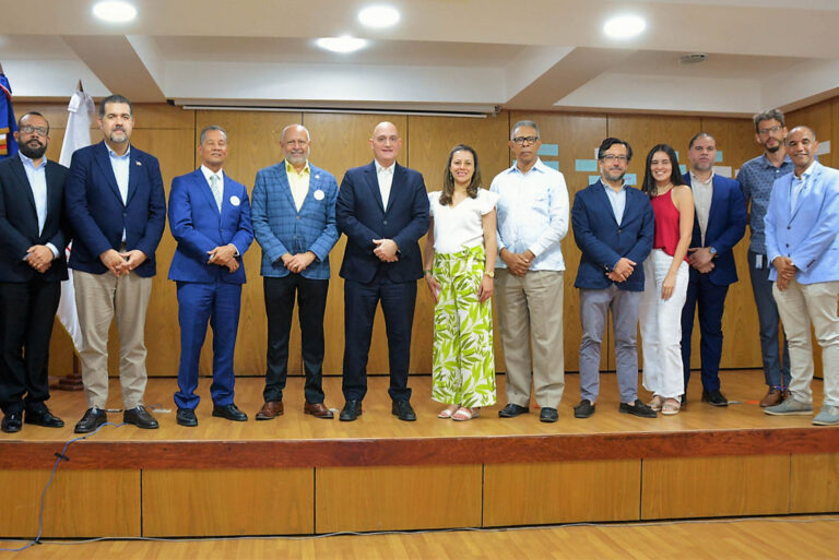 Ministerio de Economía imparte primera capacitación para el diseño del reglamento de la Ley 368-22 de Ordenamiento Territorial, Uso de Suelo y Asentamientos Humanos