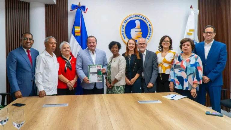 Participación Ciudadana entrega Plan Observación Electoral 2024 al PRM