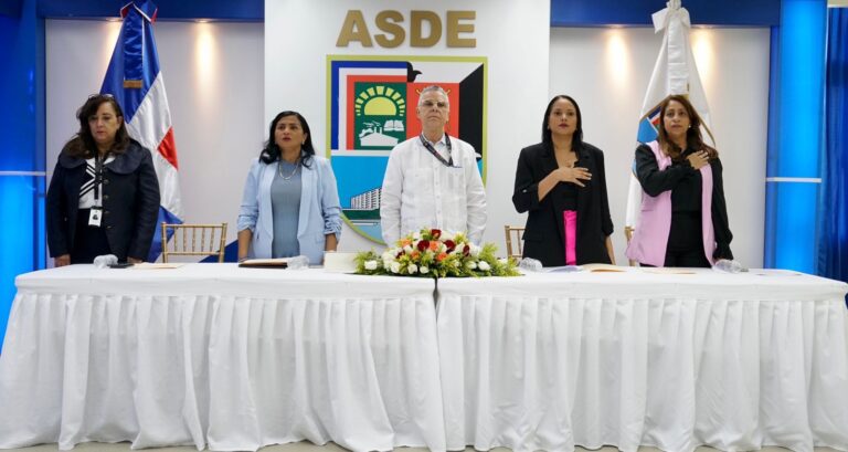 Realizan taller sobre el rol de la mujer en el desarrollo local