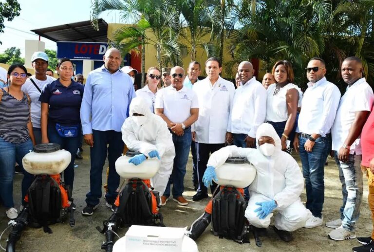 Gobierno se lanza a las calles en busca de frenar propagación dengue