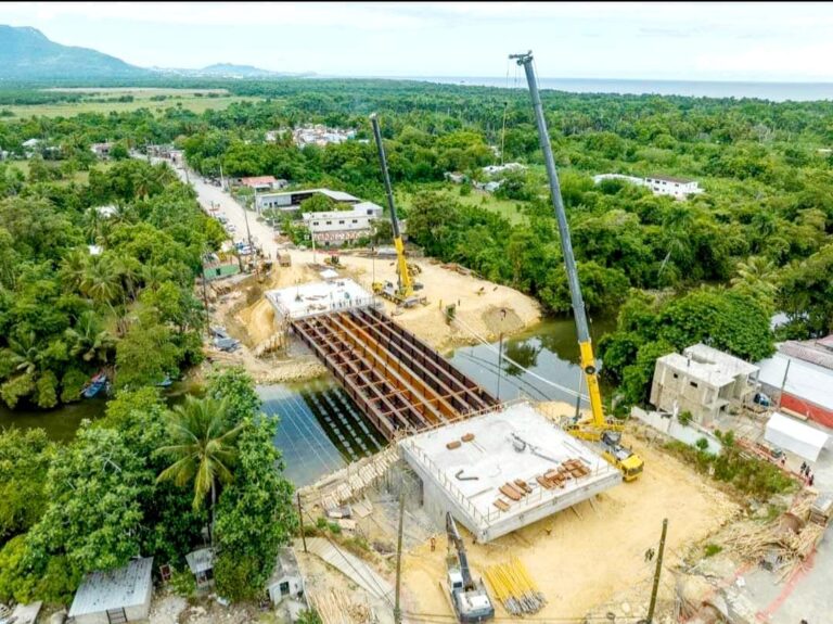 Casi concluidos trabajos construcción nuevo puente de Cangrejos en Puerto Plata