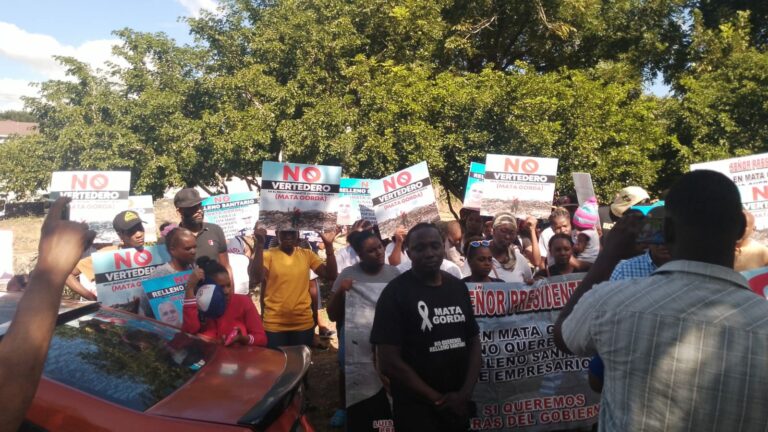 Piden a Medio Ambiente rendir informe sobre vertedero en Mata Gorda SDN