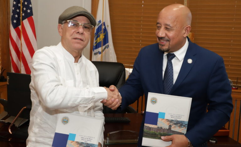 Ayuntamientos SDE  y Lawrence (EEUU) firman convenio de cooperación