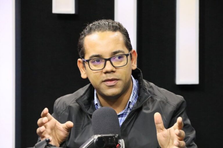 Renuncia director de comunicaciones de Alcaldía SDE