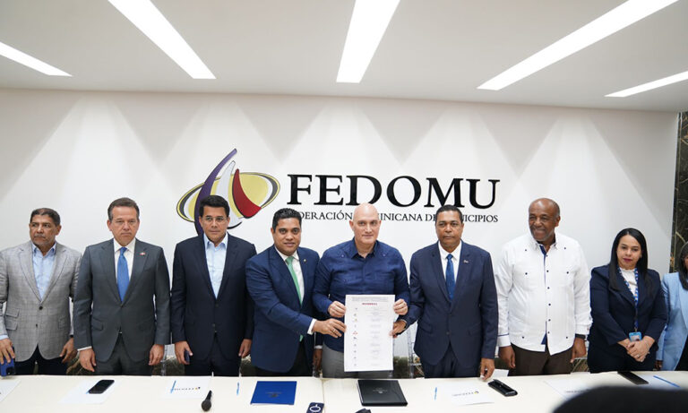 Fedomu y ministerios forman mesa para la implementación de la Ley 368-22