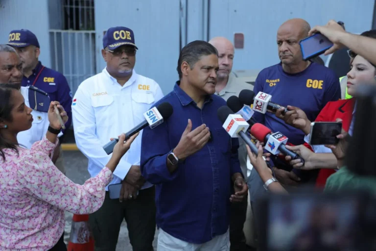 Más de 2.5 millones participan en simulacro de evacuación por terremoto, según COE