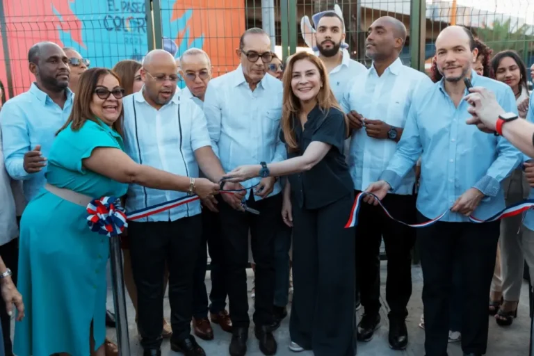 ¡Adiós vertedero!: Carolina Mejía inaugura el Parque Caonabo Beato en Villa Consuelo