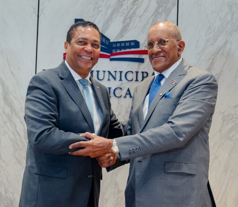 Contralor de la República destaca sinergia con la LMD para el avance institucional de los gobiernos locales con la aplicación Nobaci