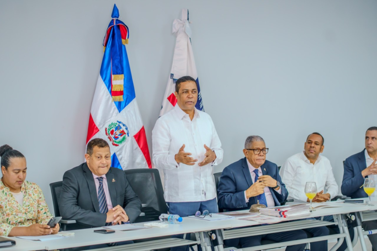 Liga Municipal exhorta a municipales de 15 mil habitantes a crear OPU