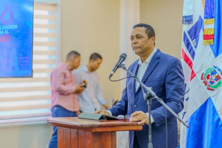 Víctor D´Aza destaca la descentralización gubernamental como clave para el bienestar local y el desarrollo de los pueblos