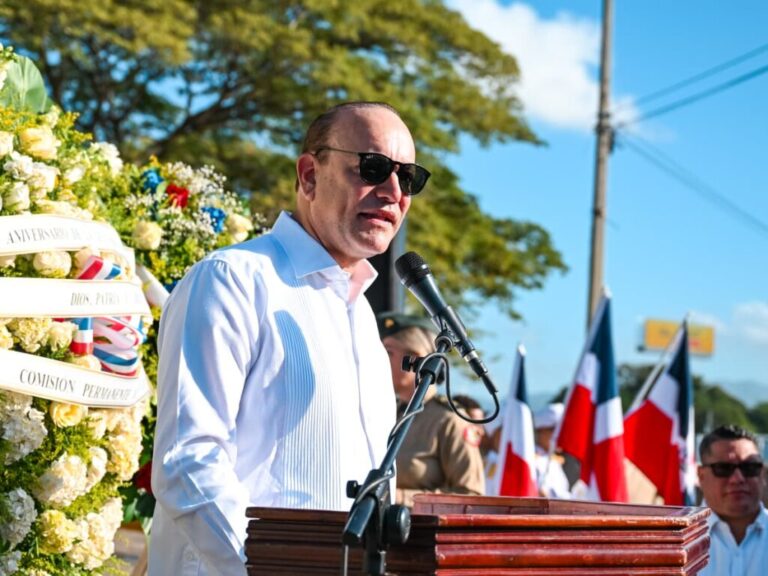 Ulises Rodríguez anuncia que en seis semanas iniciará remozamiento del Hospedaje Yaque