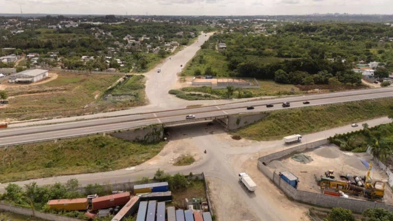 Circunvalación de Los Alcarrizos: entrega prevista para febrero de 2026, asegura alcalde