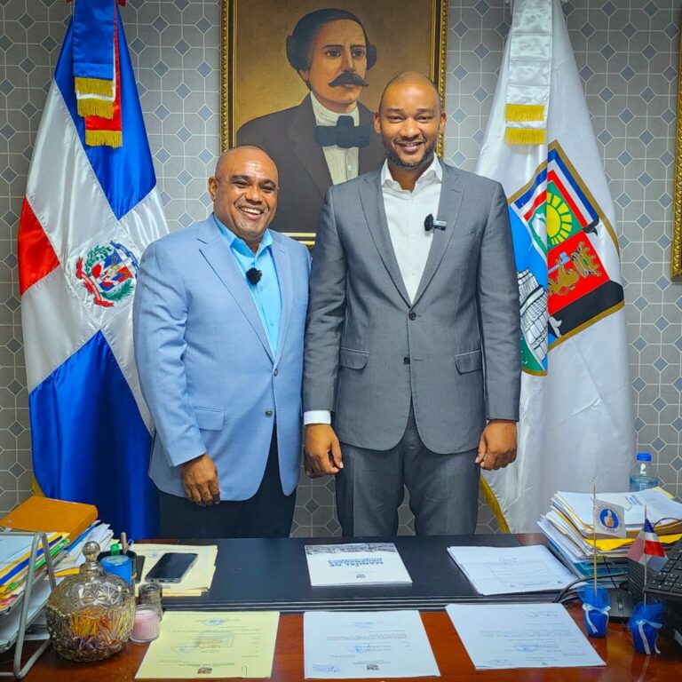 Pablo Román destaca gestión de Miguel Fortuna al frente del Concejo de Regidores del Ayuntamiento SDE