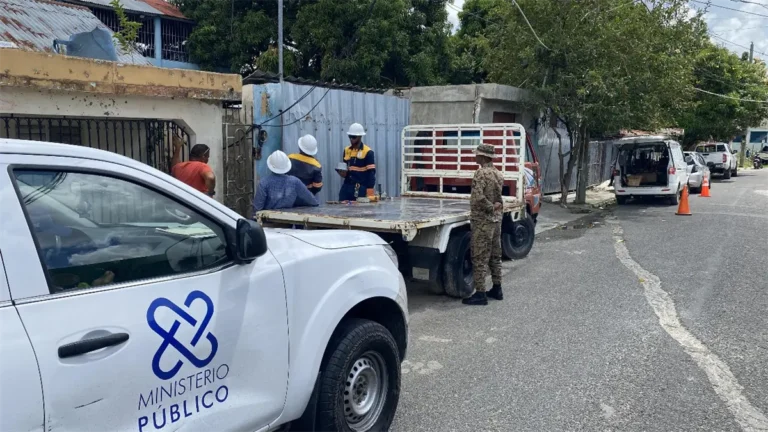 Desmantelan conexiones ilegales en comercios de La Altagracia con pérdidas por casi medio millón al año