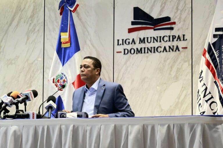 Víctor D’Aza presenta logros del primer año de su segunda gestión en la Liga Municipal