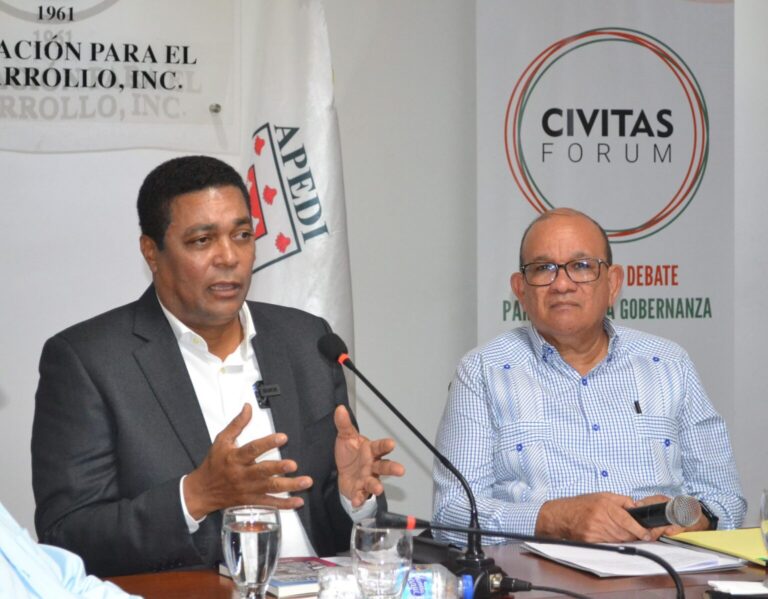 Fundación Solidaridad lanza CIVITAS FORUM con un conversatorio sobre descentralización y desarrollo local
