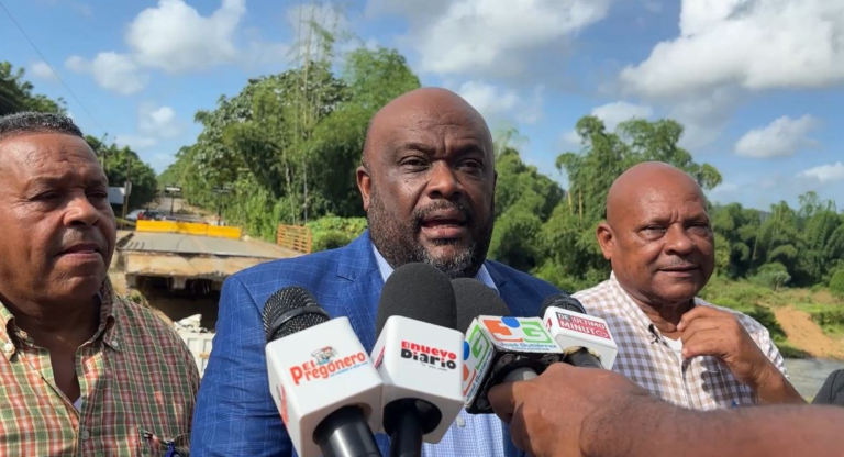 Anderson de los Santos afirma Gobierno actuó con urgencia tras colapso de puente en Don Juan