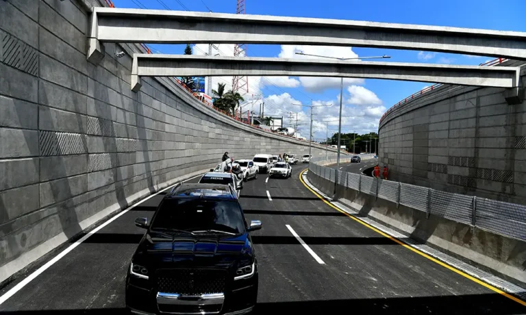 Abre hoy al tráfico el paso a desnivel Isabel Aguiar-27 de Febrero