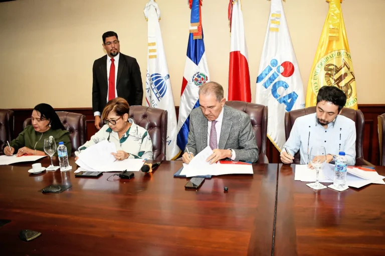 UTECO y JICA impulsan desarrollo sostenible en Sánchez Ramírez con nuevo convenio