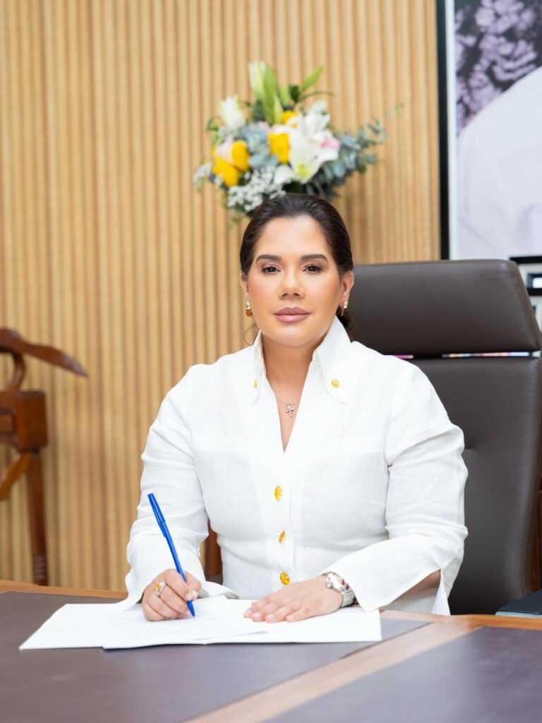 Alcaldesa Karina Aristy denuncia carreras clandestinas atentan contra vida de jóvenes en Higüey