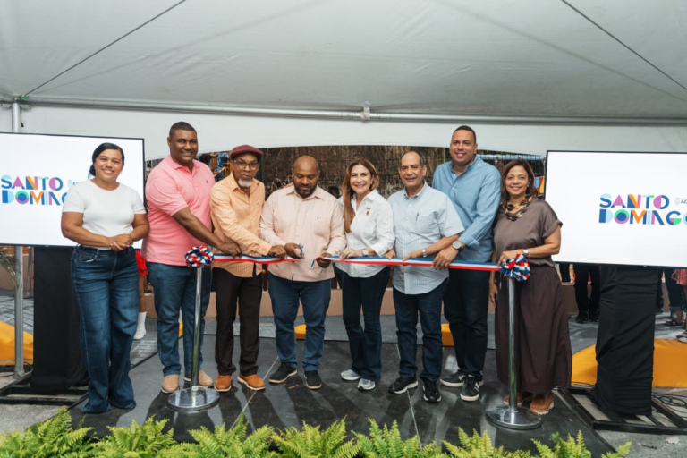 Carolina Mejía transforma área abandonada en nuevo parque Puerto Isabela I