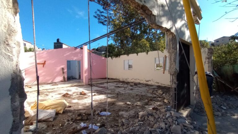 Alcaldía de Constanza y su alcalde Francisco Marte, sin descanso Reconstrucción del Centro Comunal en la comunidad Los Embajadores