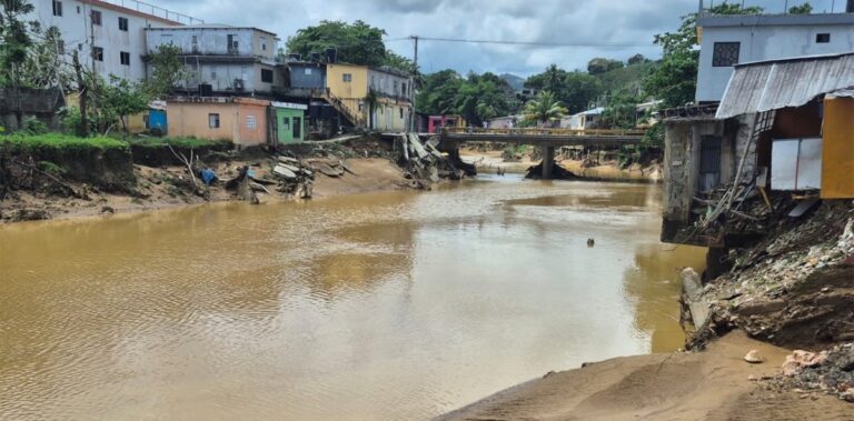 Osiris plantea qué hacer ante inundaciones en Santo Domingo