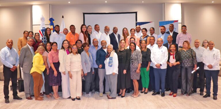 Fundación Solidaridad y Liga Municipal Dominicana impulsan diálogo sobre gobernanza local y servicios públicos
