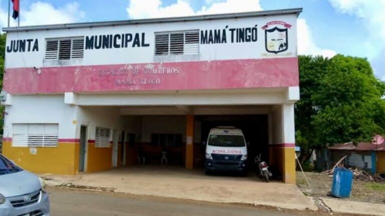 Proceso de comparación de precios para construcción de aceras y contenes distrito municipal Mamá Tingó