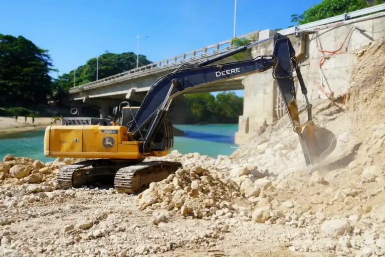 Obras del INDRHI buscan proteger comunidades y productores en Puerto Plata y Espaillat