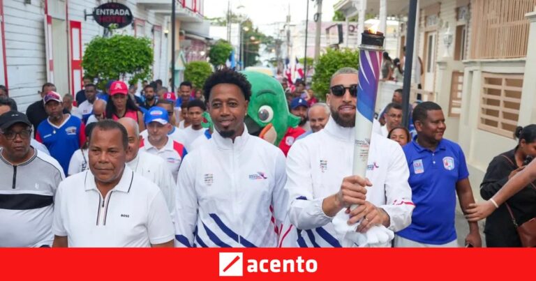 Santo Domingo 2026: Puerto Plata recibe la antorcha de los valores con orgullo y espíritu de unidad
