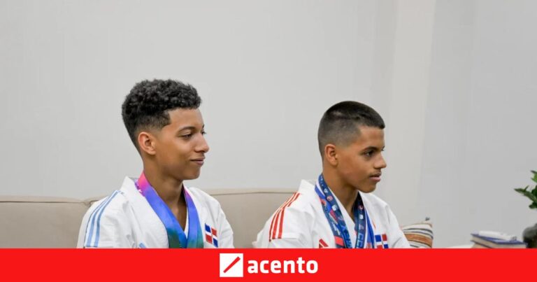 Alcalde Ulises Rodríguez respaldará a karatecas de Santiago rumbo a competencias internacionales